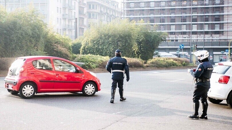 Milano, ecco MoVe-In per circolare in Area B con le auto da Euro 0 a Euro 4