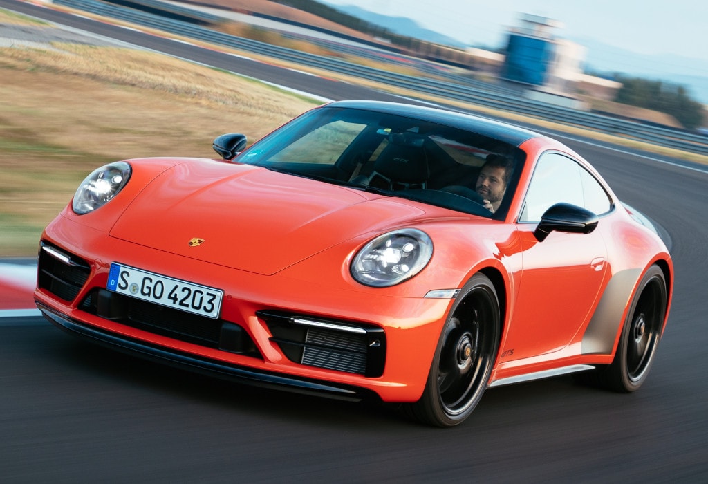 Porsche 911 Carrera 4 GTS, la prova