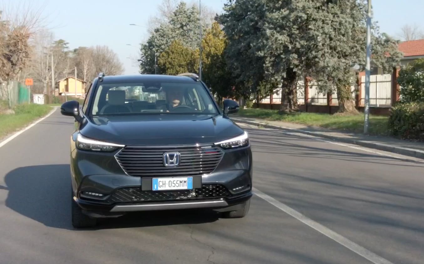 Honda HR-V Hev, il test su strada