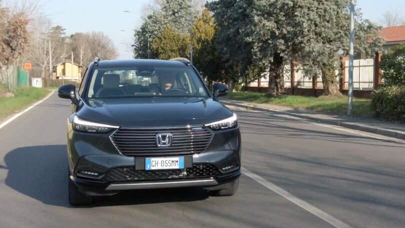 Honda HR-V Hev, il test su strada