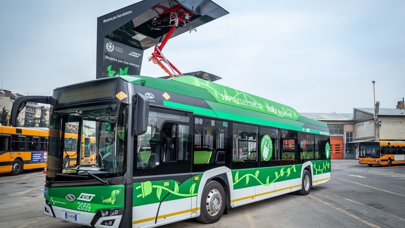 A Milano più di 500 autobus a emissioni zero entro il 2026