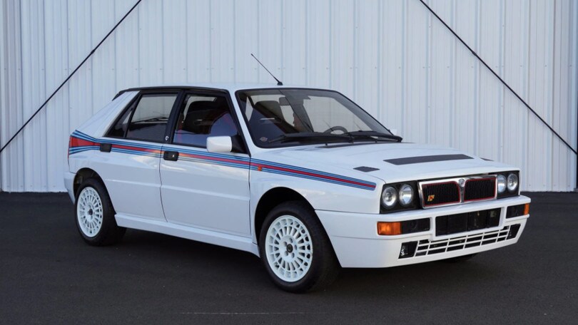 Lancia Delta allo stesso prezzo di una Ferrari. Si avete letto bene!