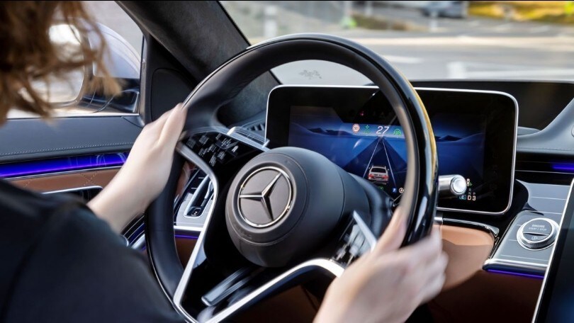 Mercedes e guida autonoma: in caso di incidente, la colpa è dell’azienda