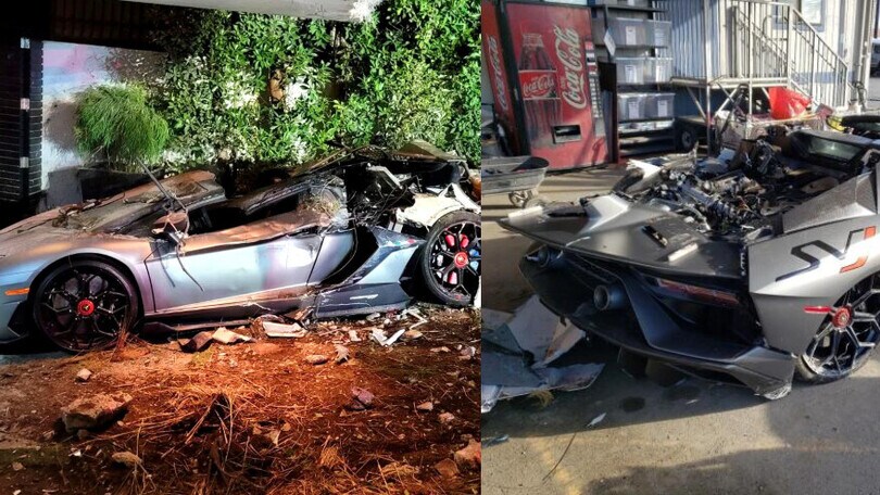 Compra una Lamborghini online, ma il camion delle consegne gliela distrugge!
