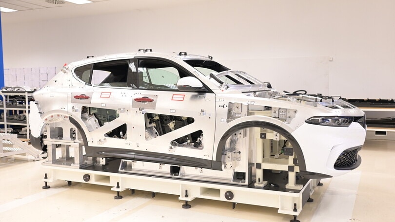 Alfa Romeo Tonale, al via della produzione a Pomigliano d'Arco