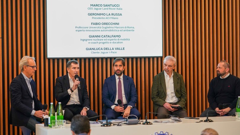 E-ducation, il progetto di Jaguar Land Rover Italia