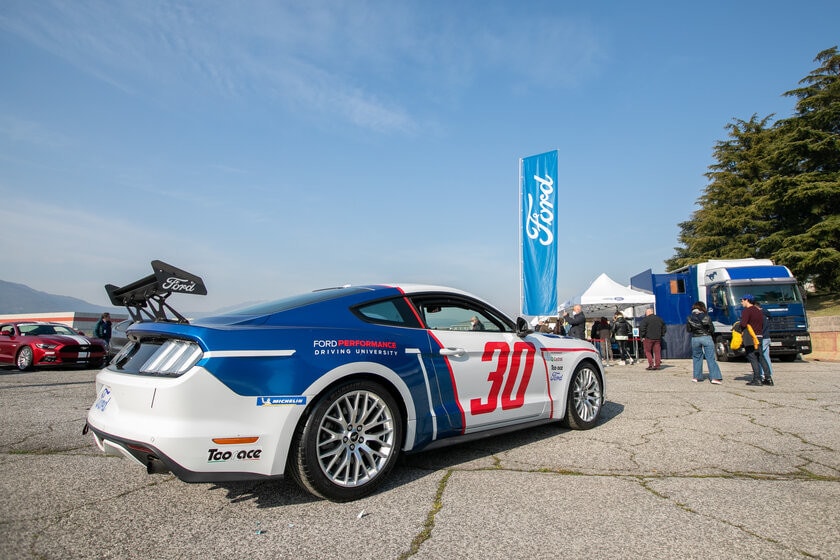 Ford Performance Driving University 2022, i corsi di guida sportiva