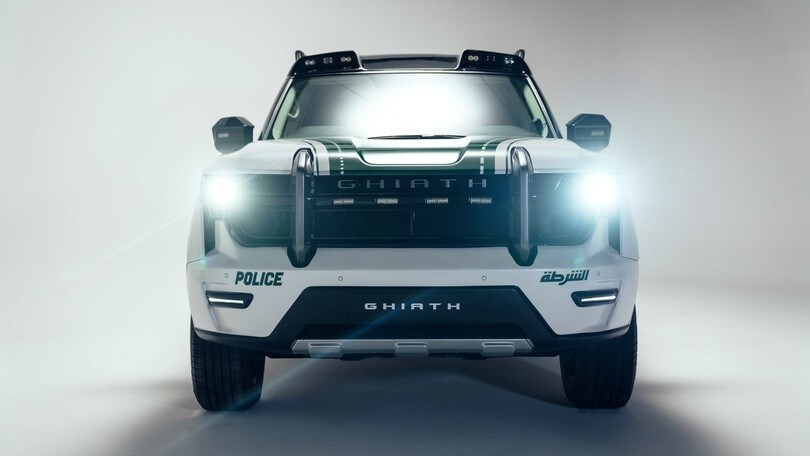 W Motors Ghiath, il super SUV della polizia di Dubai