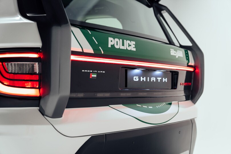 W Motors Ghiath, il super SUV della polizia di Dubai