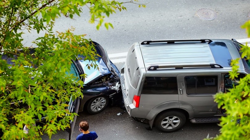 Incidenti stradali in Italia, in dieci anni il numero è sceso drasticamente