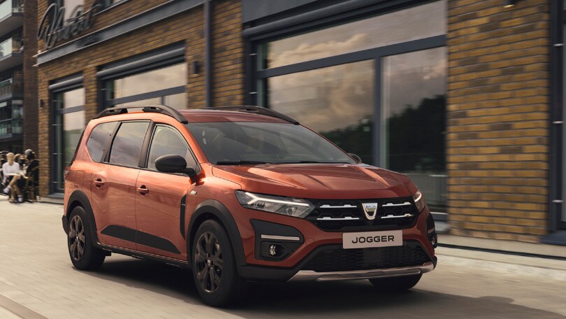 Dacia Jogger, la prova della familiare un po' Suv