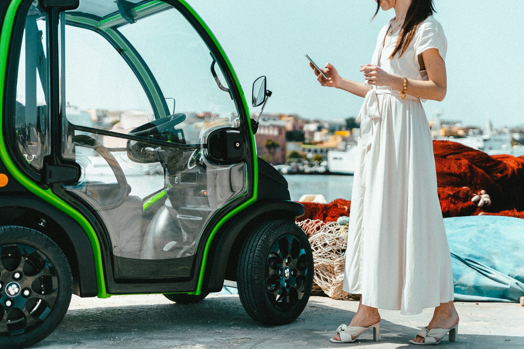A Procida parte il primo car sharing basato su Birò