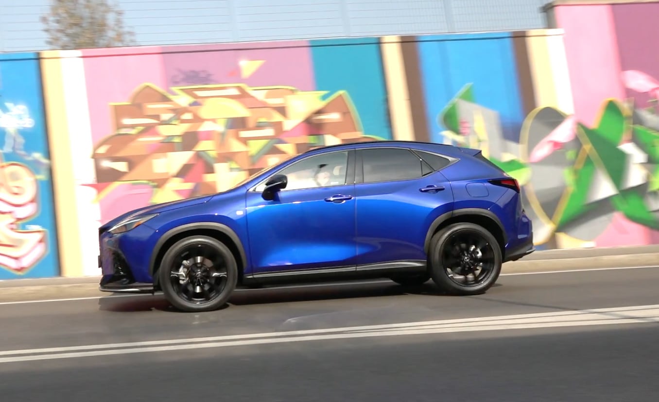 Lexus NX 450+, il test su strada