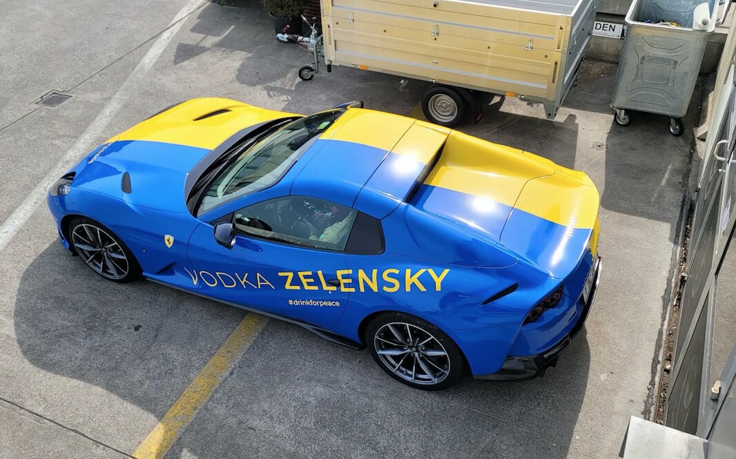 Ferrari 812 GTS "Zelensky", la V12 a sostegno dell'Ucraina