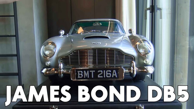 Il modellino della Aston Martin DB5 di 007 da 100.000 dollari
