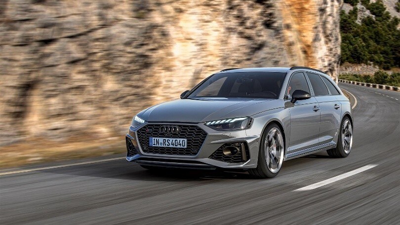 Audi RS 4 Avant e RS 5, più veloci e sportive con i competition pack