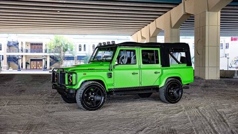 ECD Automotive Design Project Naw, un Defender verde Lamborghini