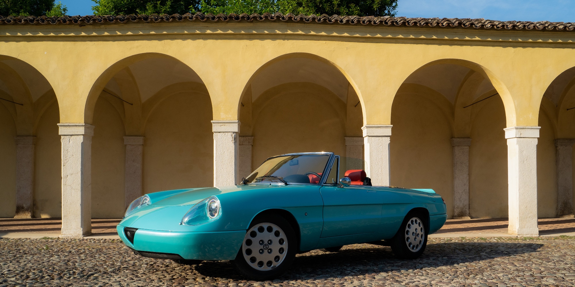 Alfa Romeo Duetto Hybrid, la pazza idea di Garage Italia