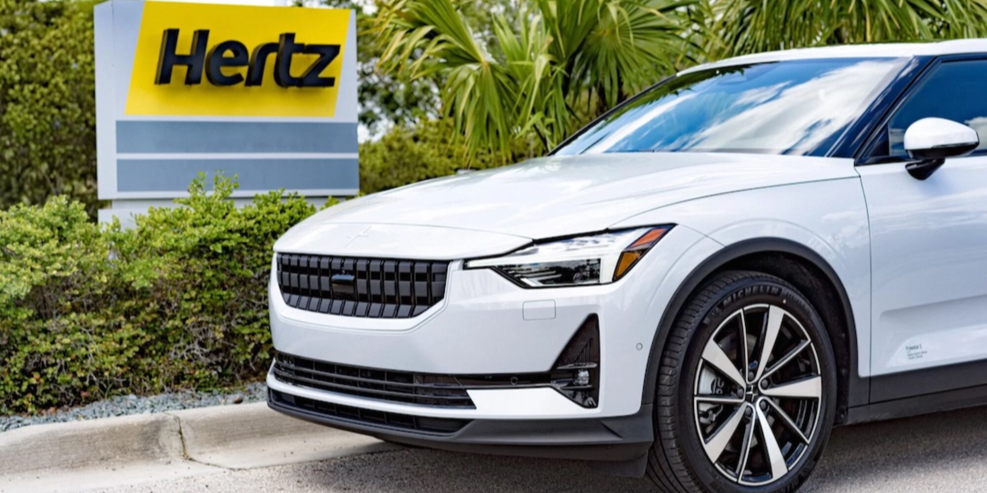 Marea elettrica in arrivo: 65.000 Polestar EV a Hertz in 5 anni
