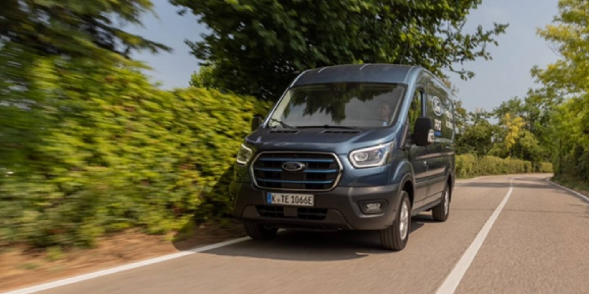Ford E-Transit, la prova del furgone 100% elettrico