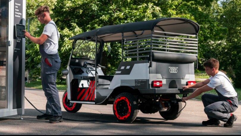 Audi ricicla le batterie delle E-tron, seconda vita sui risciò in India