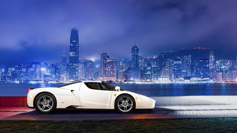 Una Ferrari Enzo all'asta: il prezzo è segreto