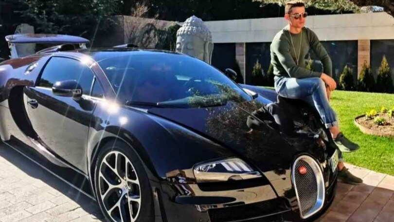 Cristiano Ronaldo, distrutta misteriosamente la sua Bugatti da 2 milioni di euro