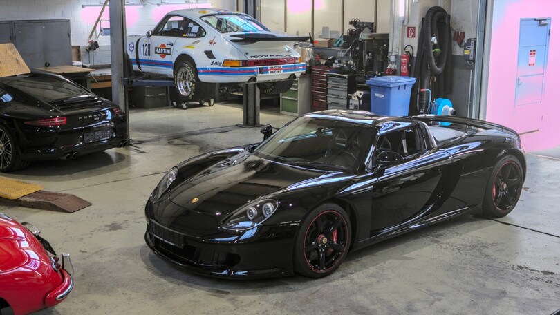 Porsche, all'asta la Carrera GT comprata (di nascosto) da Schumacher
