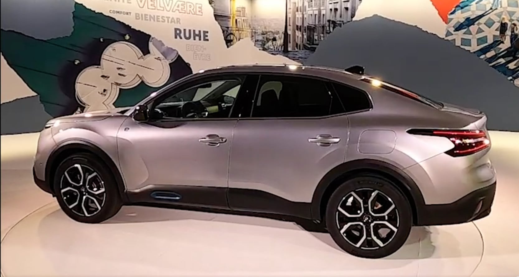 Citroën C4 X, francese formato fastback