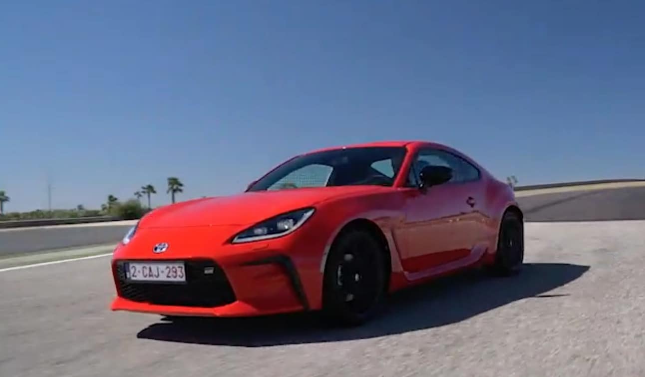 Toyota GR86, la prova in pista della piccola giapponese