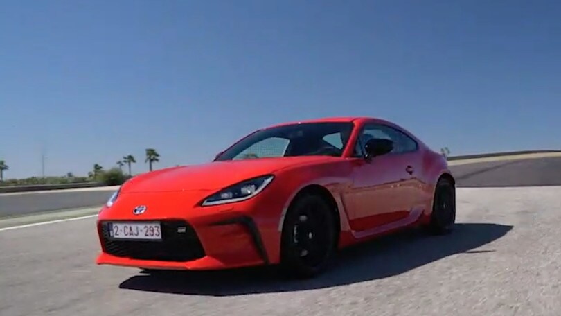 Toyota GR86, la prova in pista della piccola giapponese
