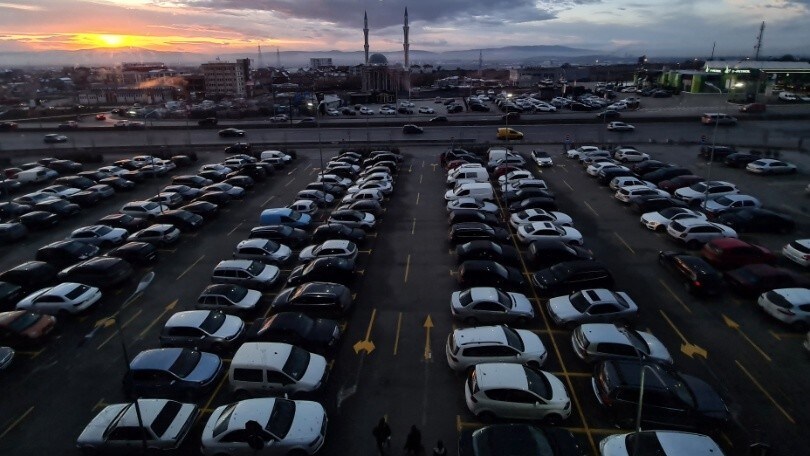 Auto endotermiche, Bonomi: con lo stop rischio molti posti di lavoro