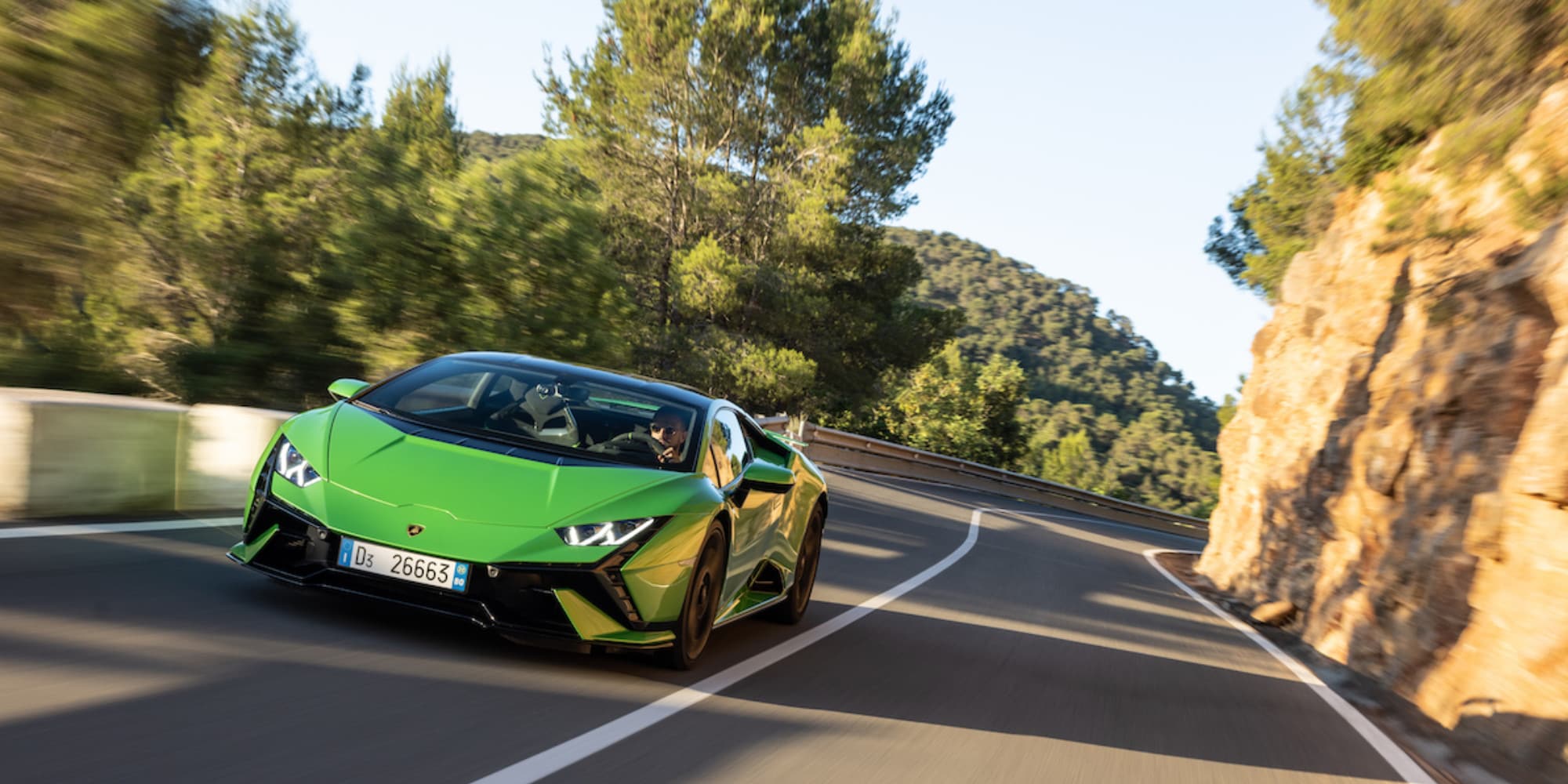 Nuova Lamborghini Huracán Tecnica: il test drive totale ci ha fatto "ubriacare"
