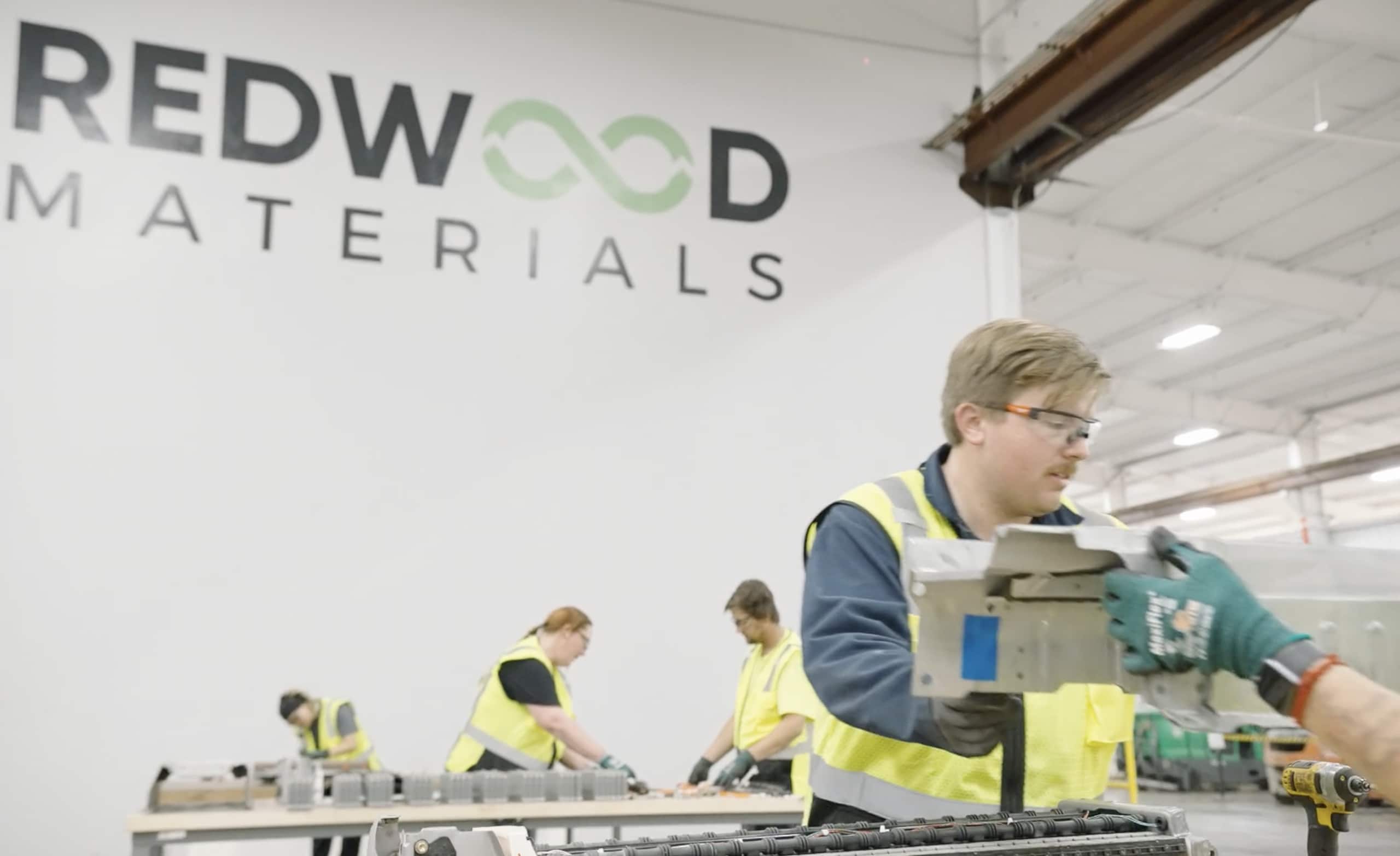 Volkswagen e Redwood Materials, accordo in USA per riciclare batterie
