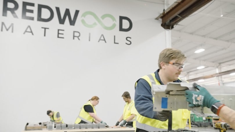 Volkswagen e Redwood Materials, accordo in USA per riciclare batterie