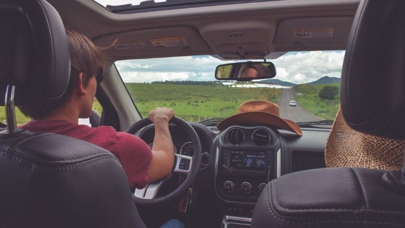 Cara estate quanto mi costi: fino al 37% in più per viaggiare in auto