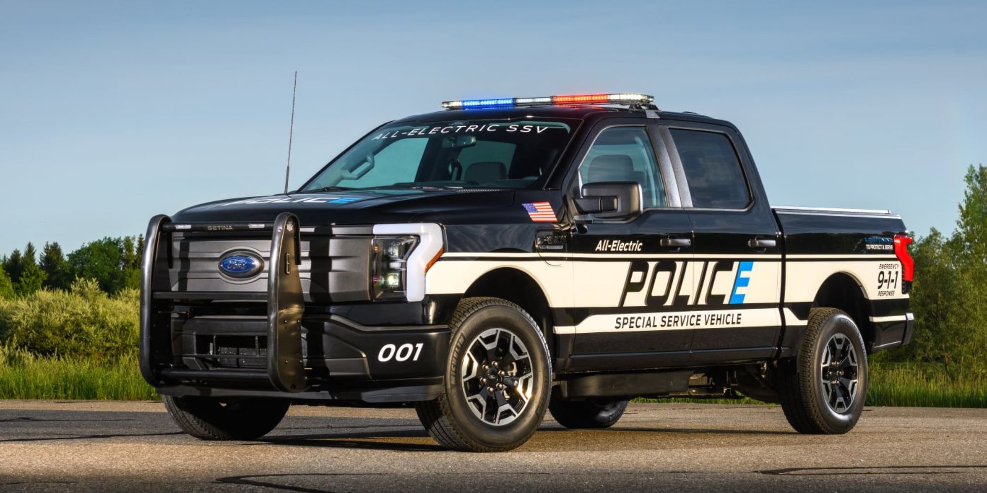 Ford F-150 Lightning Pro-SSV, pick-up elettrico per la polizia USA