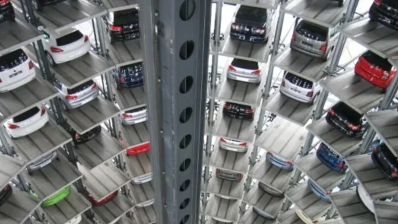 Immatricolazioni, altro dato negativo: luglio chiude con il -8%