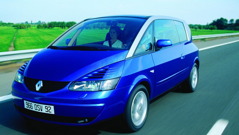 Forever young: Renault Avantime, rivoluzionaria troppo in anticipo