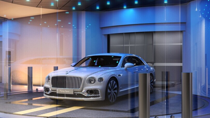 Dezervator, l'ascensore esclusivo che porta le Bentley a Miami fino al 61° piano
