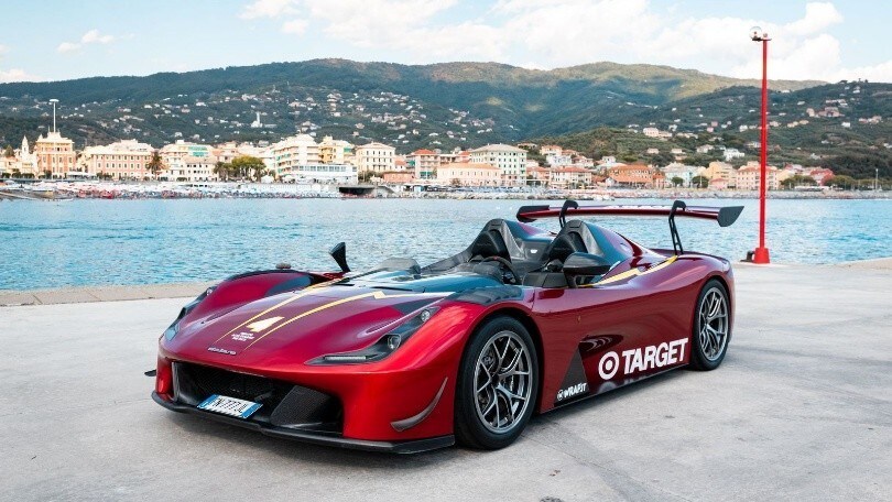 Dallara Stradale: la presentazione con l’omaggio ad Alex Zanardi