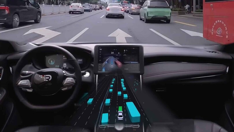 A Shenzhen approvata ufficialmente la guida autonoma