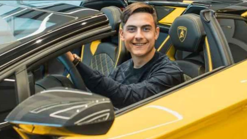 Paulo Dybala ha trasferito a Roma il suo meraviglioso garage