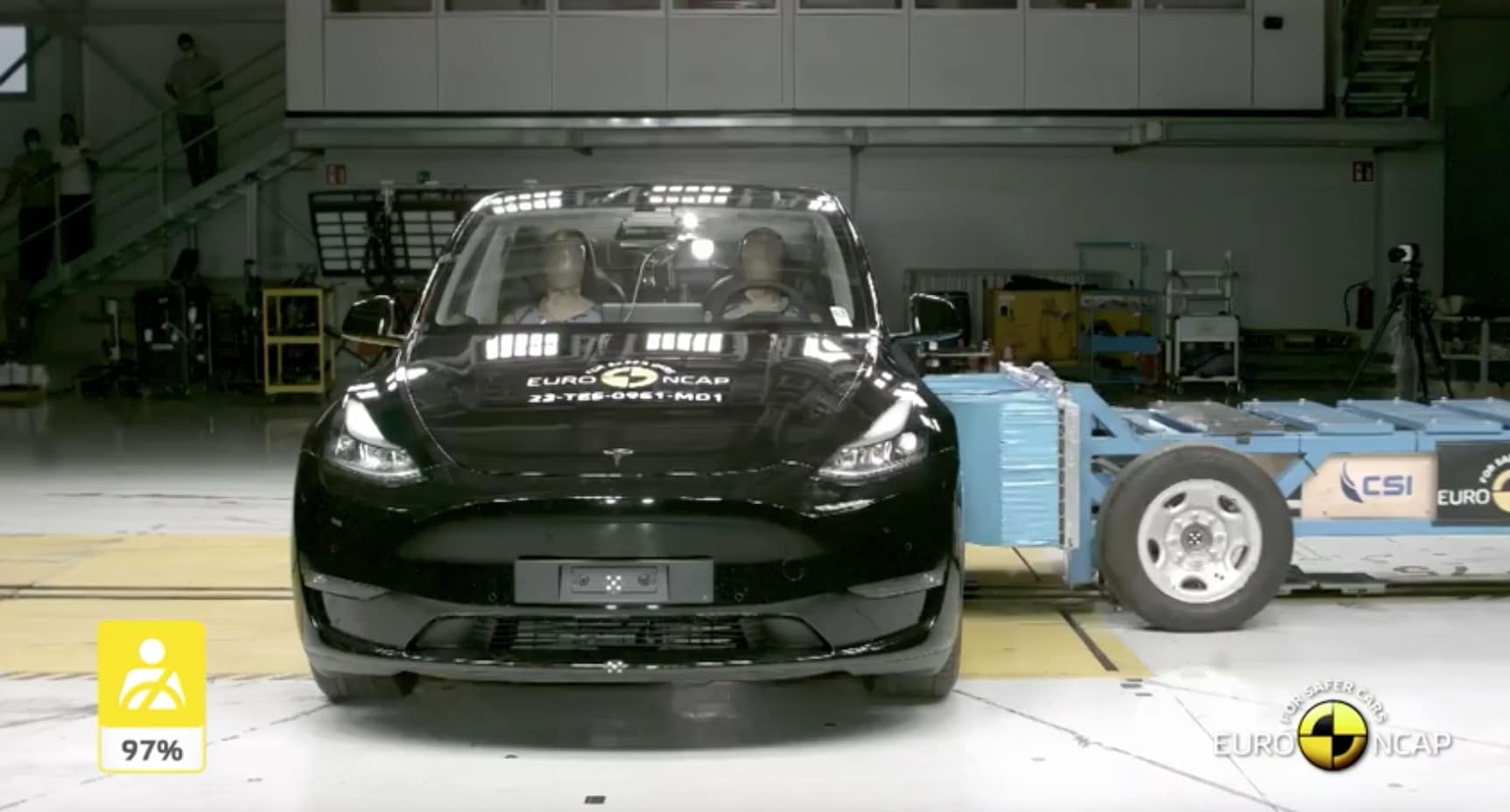 Euro NCAP, il crash test della Tesla Model Y