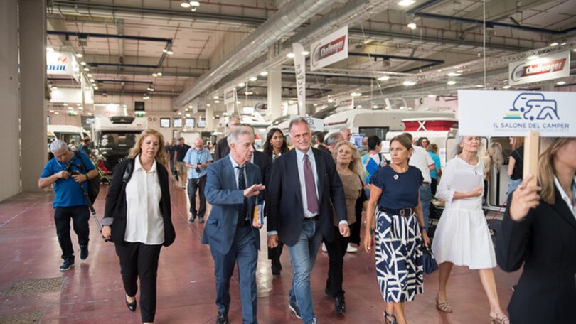 Salone del Camper, il Ministro Garavaglia: "1.000 piazzole per il turismo"
