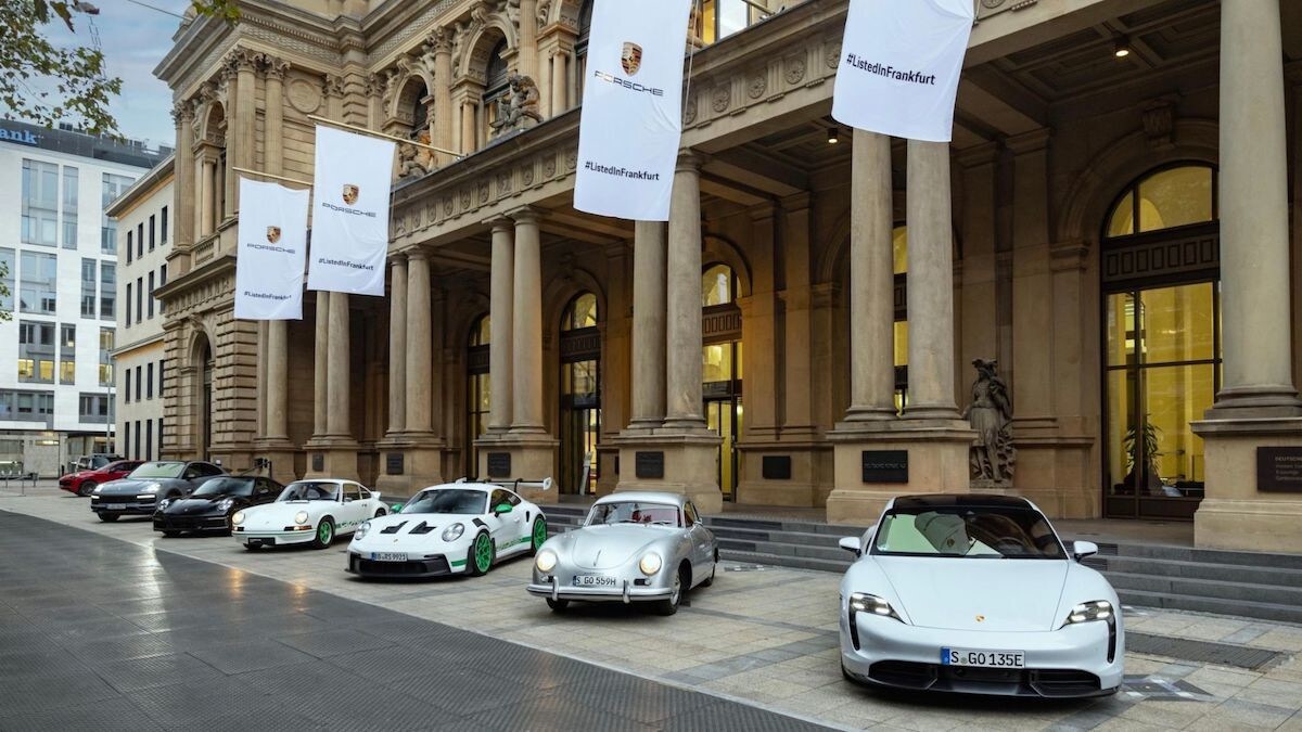 Porsche debutta in Borsa nel segno dell'icona 911