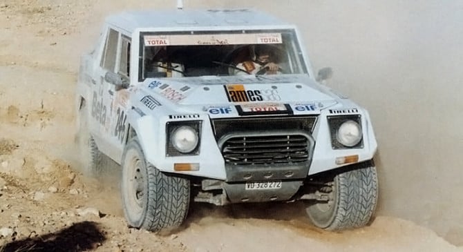 Lamborghini LM002: la "Lambo Rambo" madre di tutti i SUV 