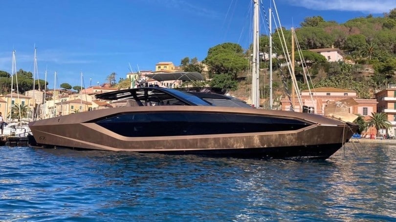 Lamborghini Tecnomar, lo yacht extra lusso spunta all'Isola d'Elba