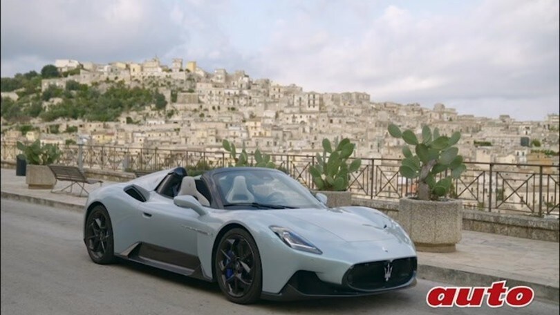 Maserati MC20 Cielo, prova su strada