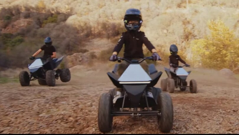 Tesla Cyberquad, richiamo per l'auto per i bambini dopo un incidente